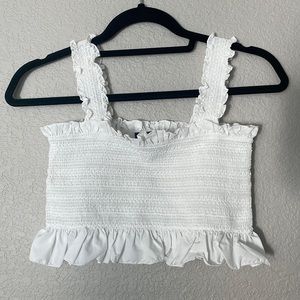Women’s white scrunch Forever 21 crop top.